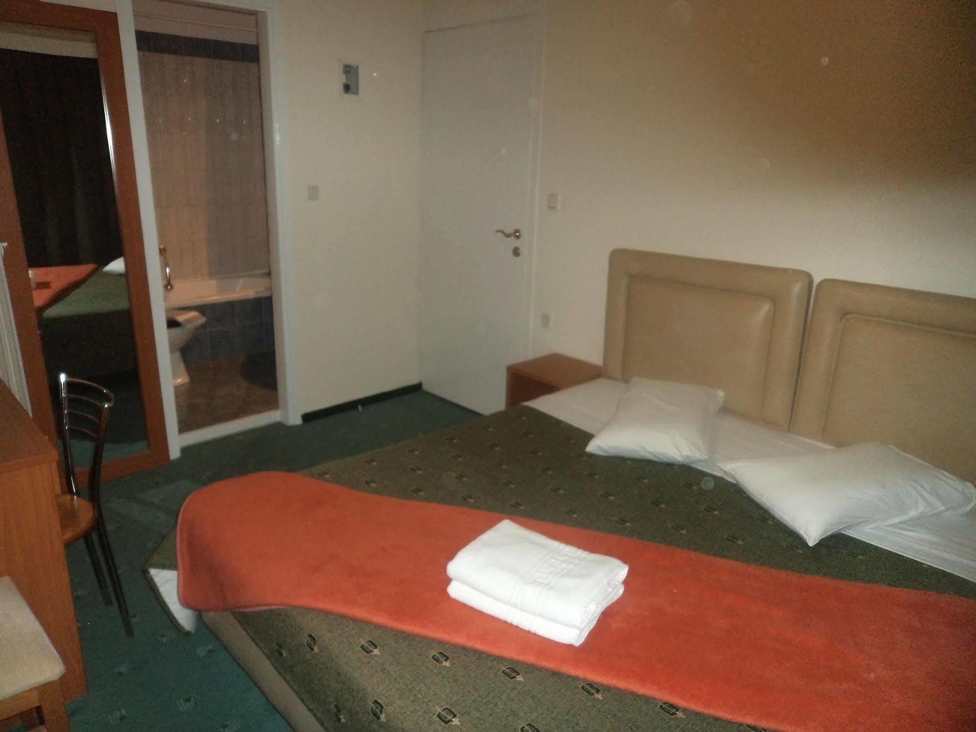 Nestorion Hotel Athens Luaran gambar